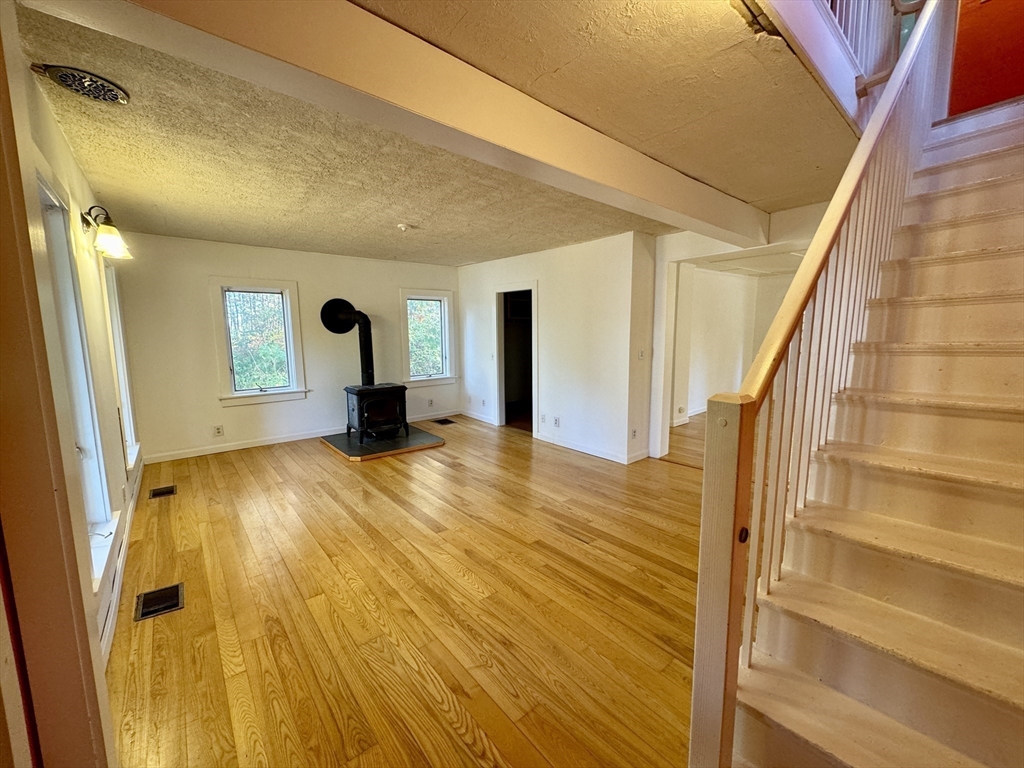 16 Old Sunderland Road Montague, MA 01351 - Photo 17 of 39 Gallery Image 17