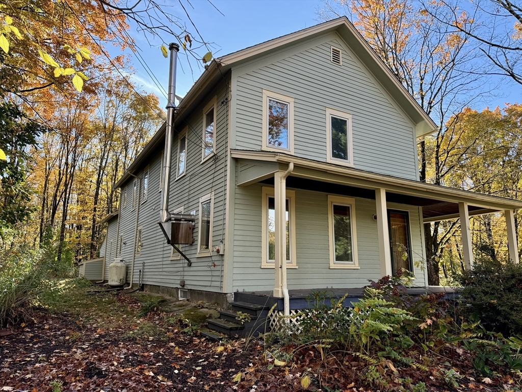 16 Old Sunderland Road Montague, MA 01351 - Photo 2 of 39 Gallery Image 2