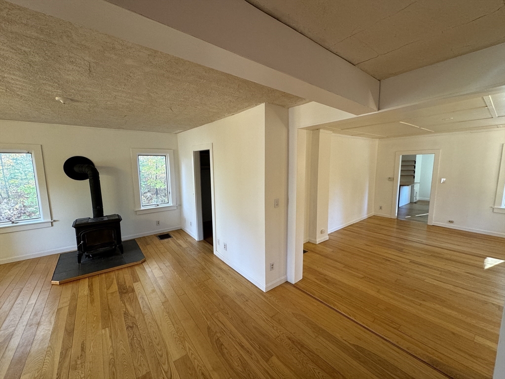 16 Old Sunderland Road Montague, MA 01351 - Photo 8 of 39 Gallery Image 8