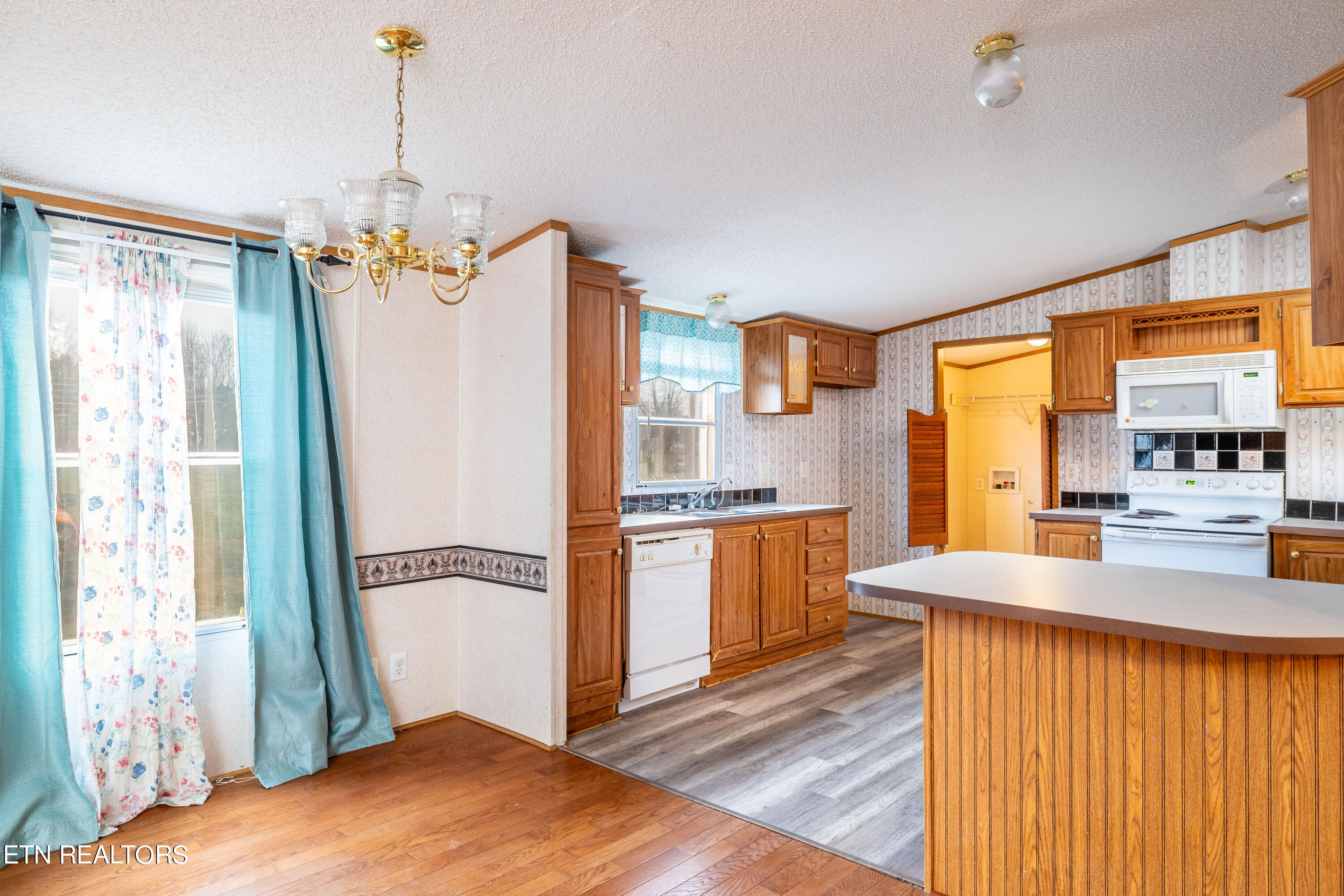 2881 Reed Springs Road Sweetwater, TN 37874 - Photo 11 of 60 2881ReedSpringsrd-7