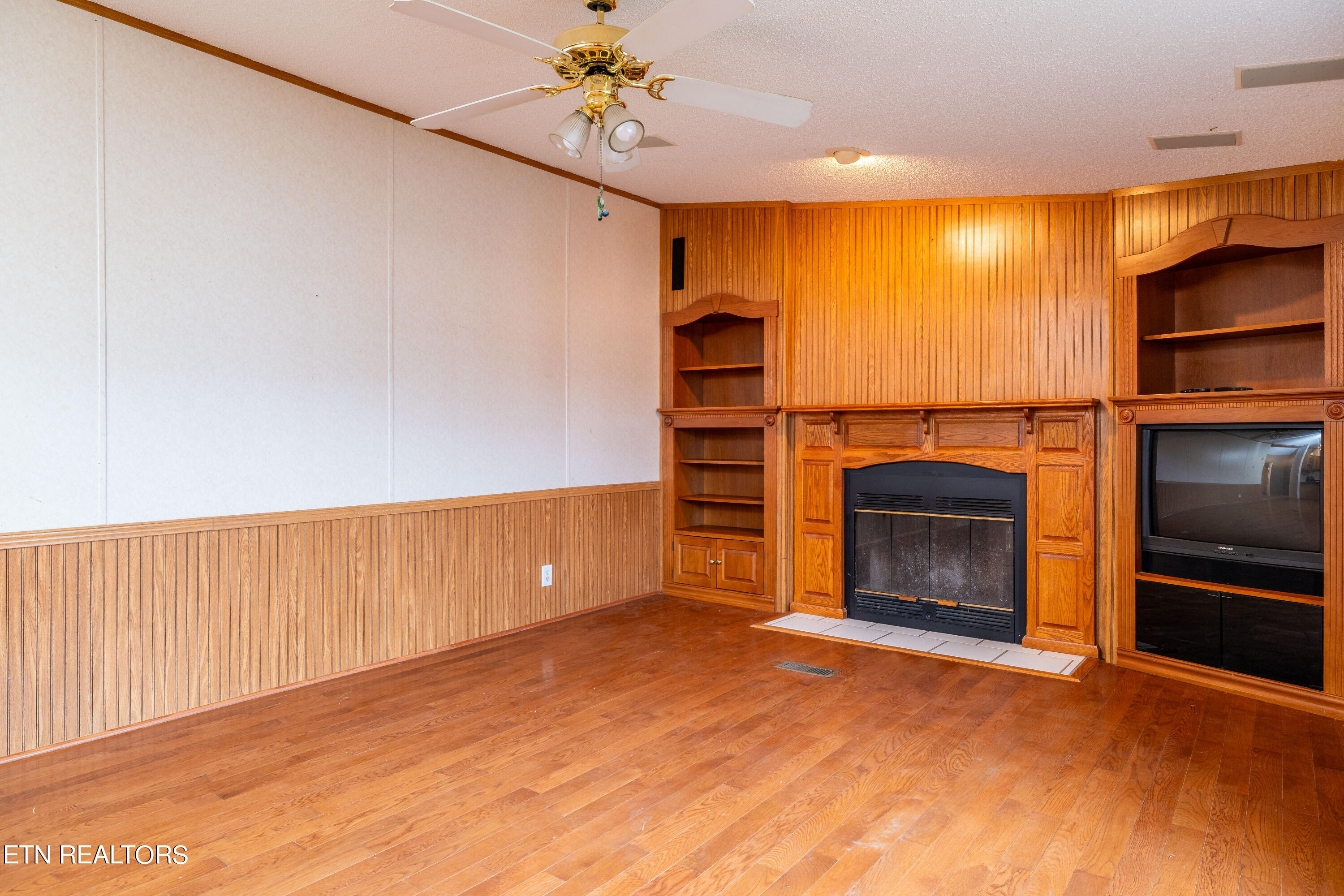 2881 Reed Springs Road Sweetwater, TN 37874 - Photo 17 of 60 2881ReedSpringsrd-13