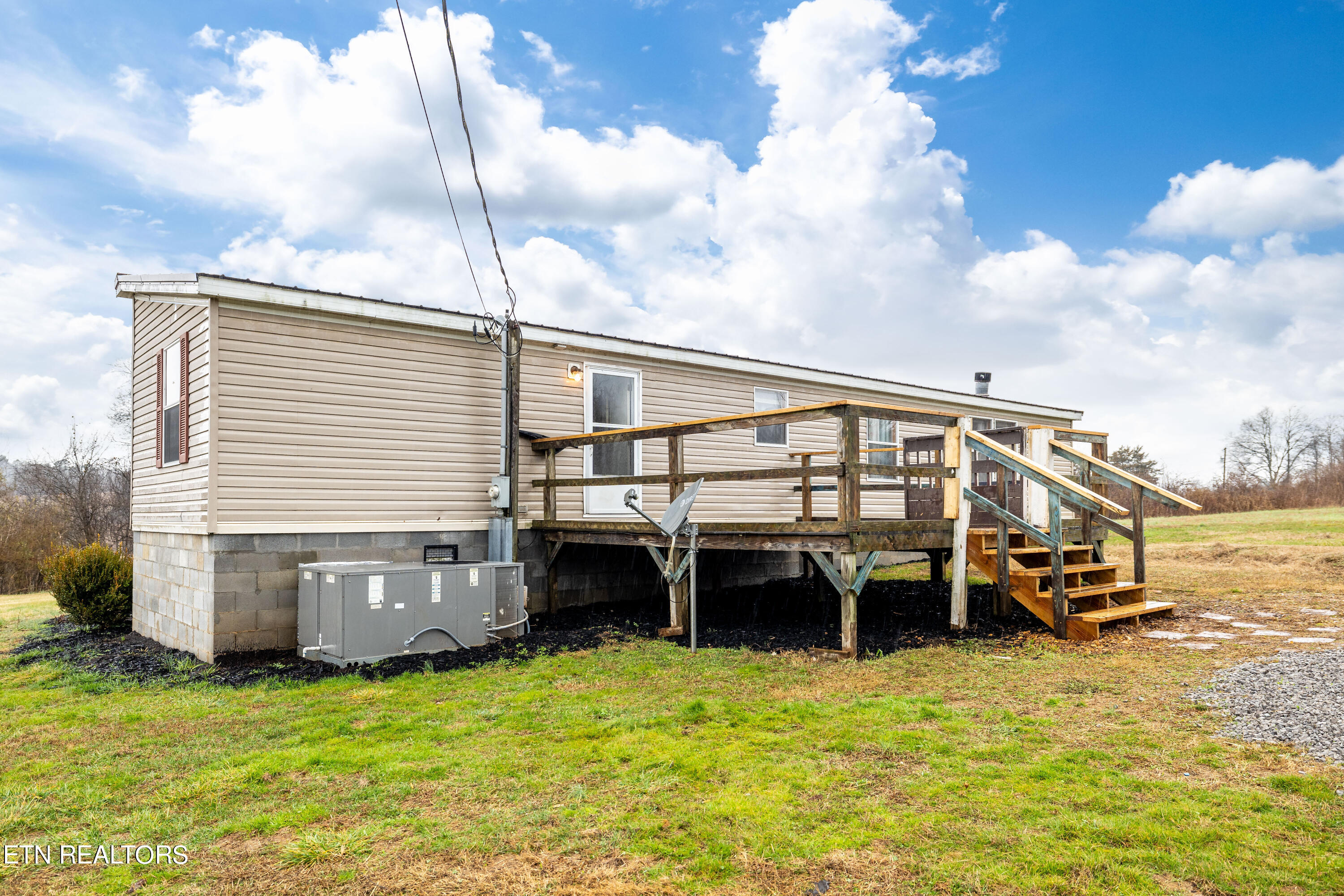 2881ReedSpringsrd-31