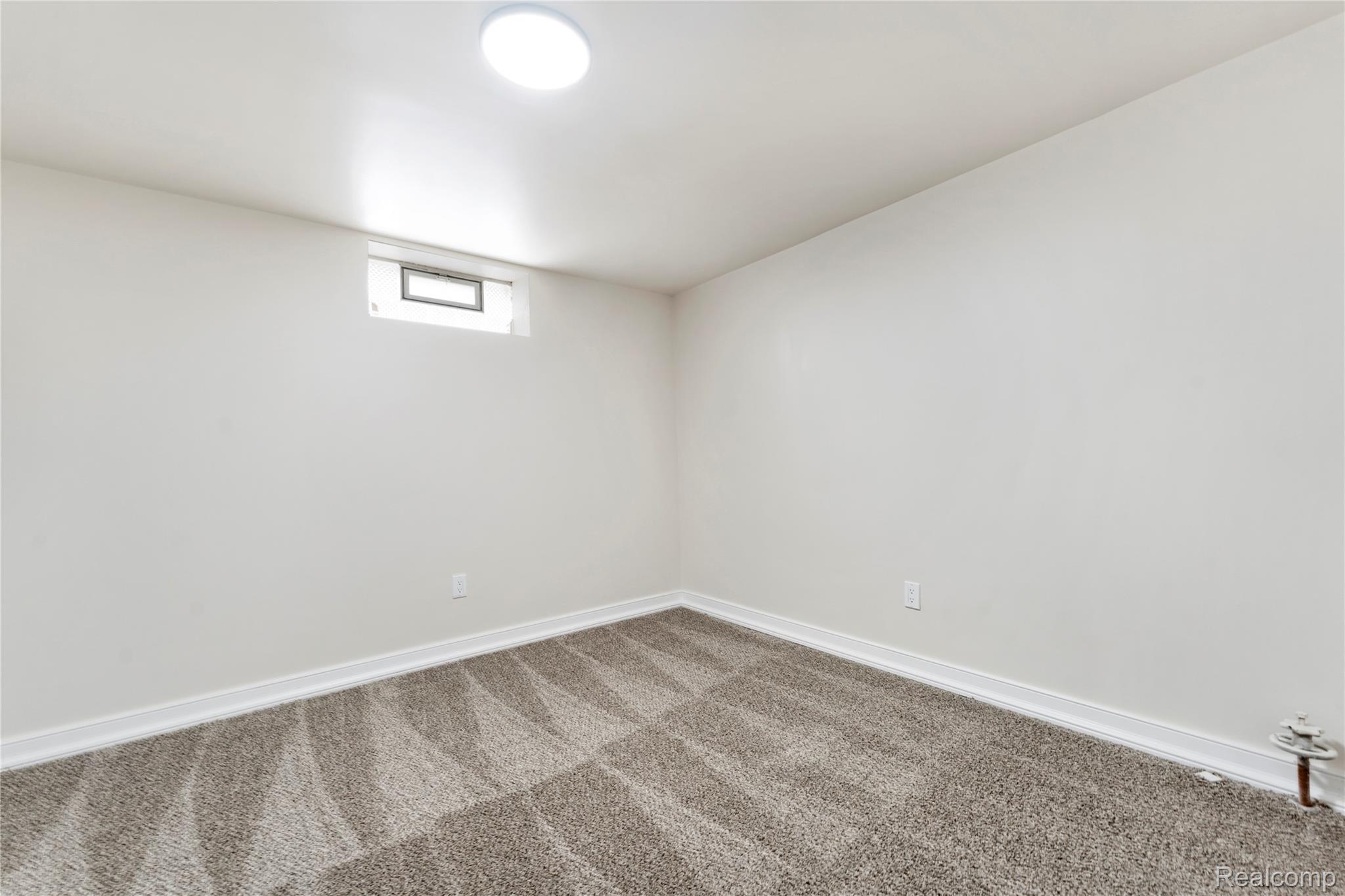 21767 Normandy Avenue Eastpointe, MI 48021 - Photo 23 of 29 Photo Jul 10 2026, 1 21 19 PM.jpg