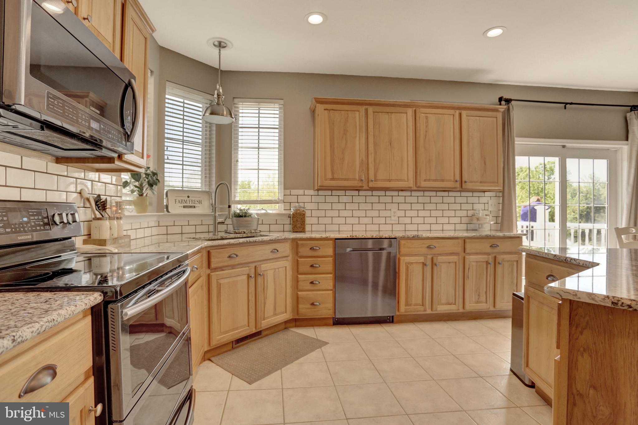 211 Howards End York, PA 17403 - Photo 11 of 42 Gallery Image 11
