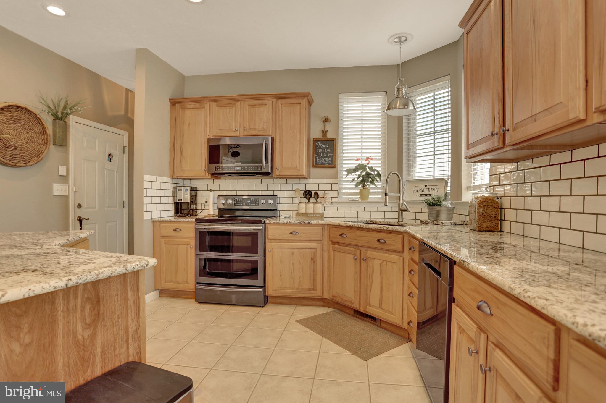 211 Howards End York, PA 17403 - Photo 13 of 42 Gallery Image 13