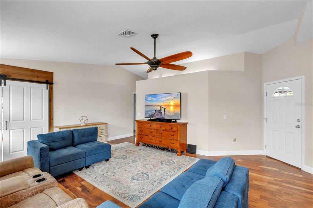 2218 Woodmere Road Venice, FL 34293 - Photo 14 of 28