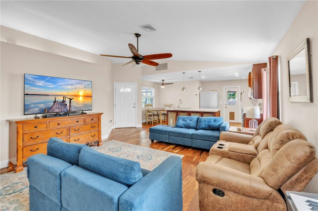 2218 Woodmere Road Venice, FL 34293 - Photo 7 of 28