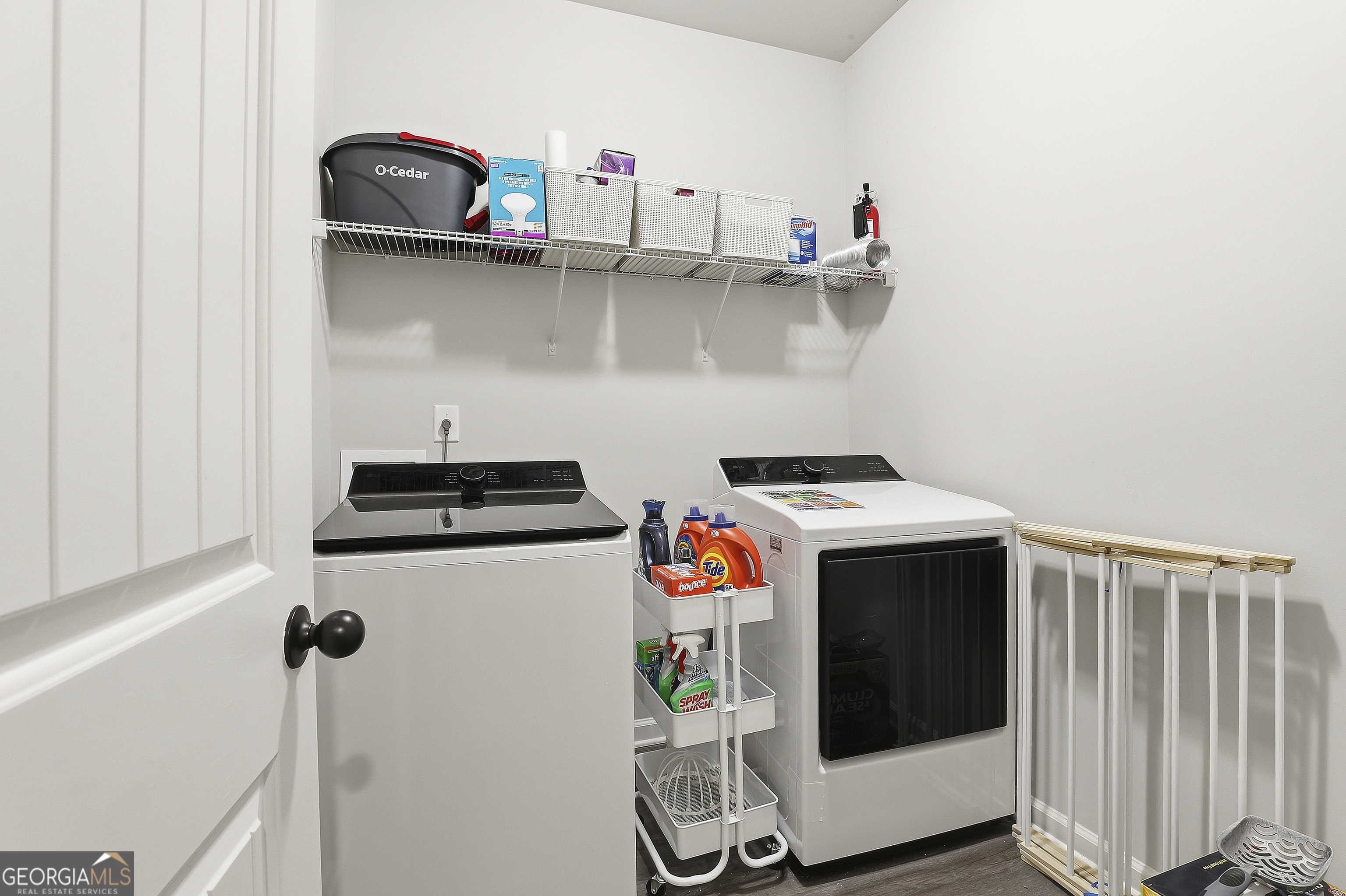 66 Chapman Farm Road Senoia, GA 30276 - Photo 33 of 46 a utility room with dryer and washer