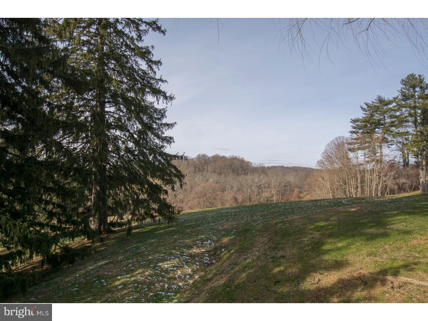 454 Inveraray Villanova, PA 19085 - Photo 24 of 25 Exterior Back