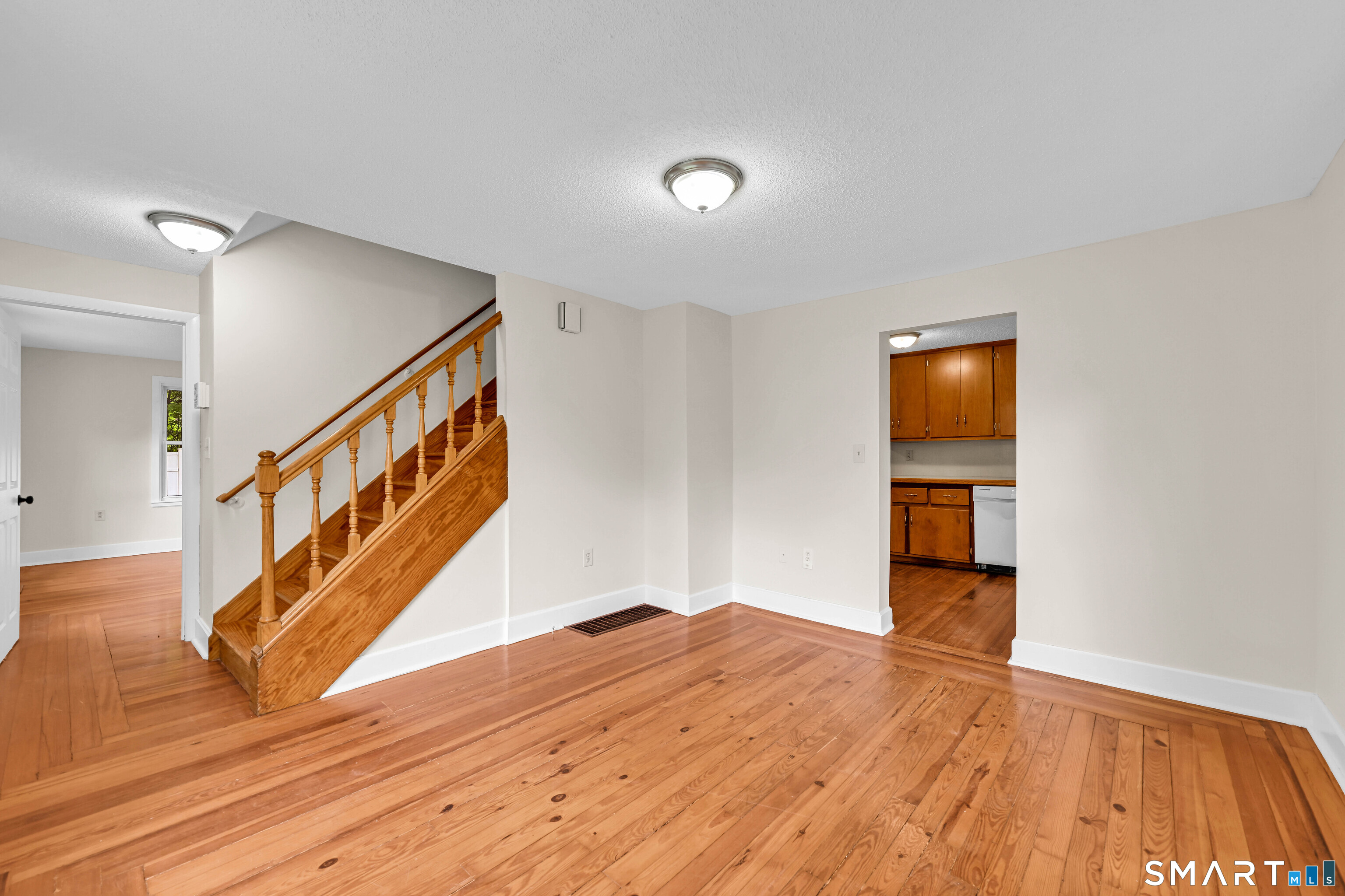 741 Norton Road Berlin, CT 06037 - Photo 5 of 28