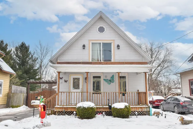 $335,000 | 537 Elizabeth Street, Waukesha, WI 53186