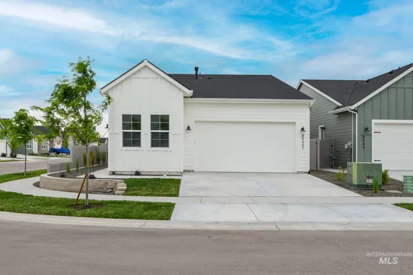 $499,000 | 8521 West Stillmore Street, Star, ID 83669