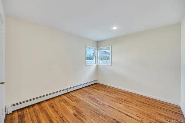 $4,950 | 3685 Prairie Path, Bethpage, NY 11714