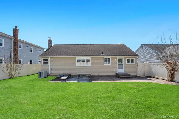 $4,950 | 3685 Prairie Path, Bethpage, NY 11714