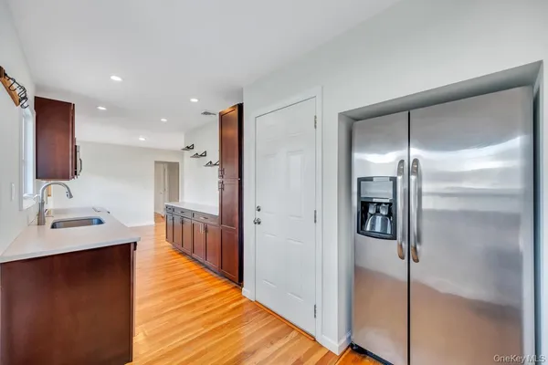 $4,950 | 3685 Prairie Path, Bethpage, NY 11714