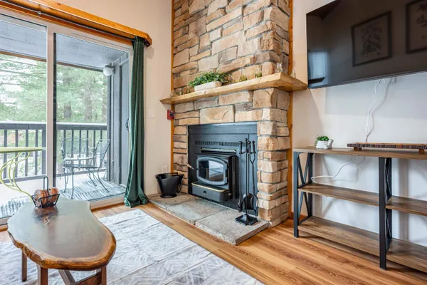 $179,990 | 2 Spruce Trail, Unit 2, Wisconsin Dells, WI 53965