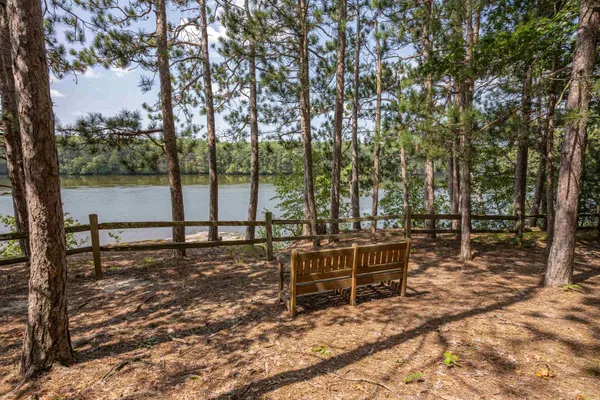 $179,990 | 2 Spruce Trail, Unit 2, Wisconsin Dells, WI 53965