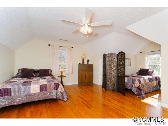 116 Flat Top Mountain Road Fairview, NC 28730 - Photo 6 of 14 Gallery Image 6