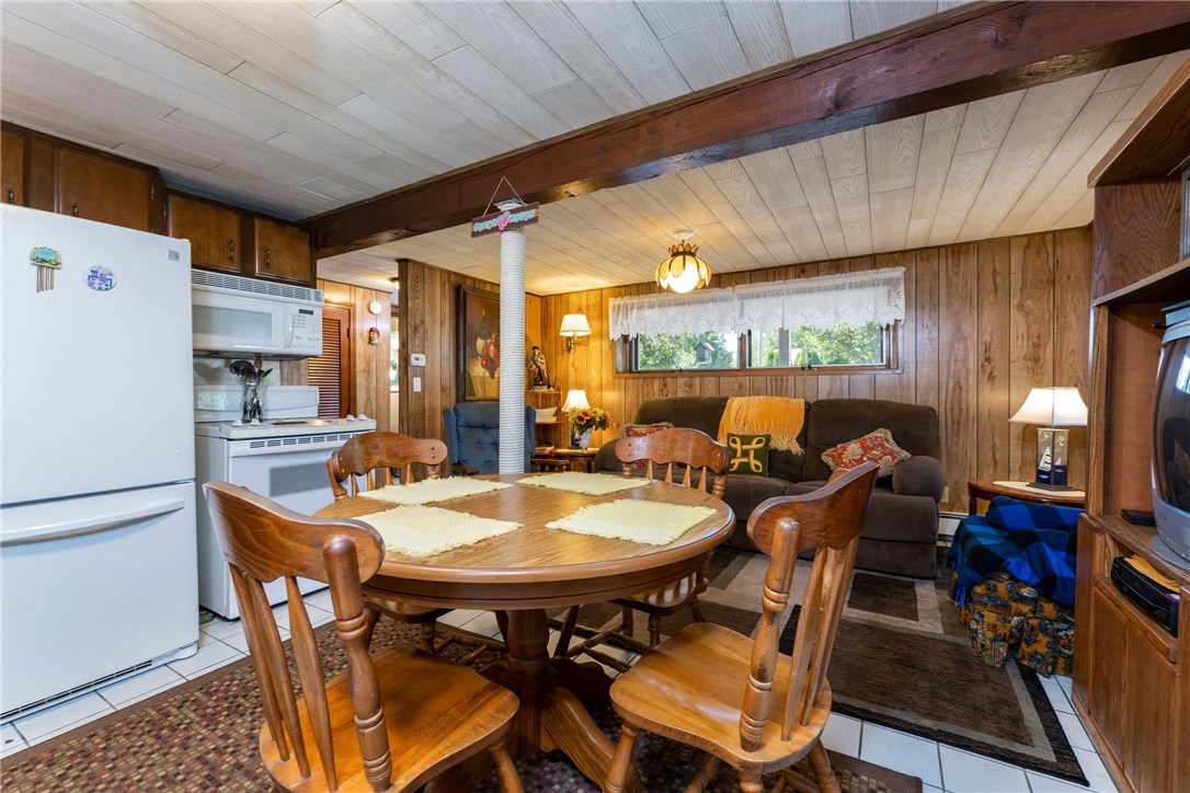 20 East Bayview Road Charlestown, RI 02813 - Photo 10 of 42 Gallery Image 10