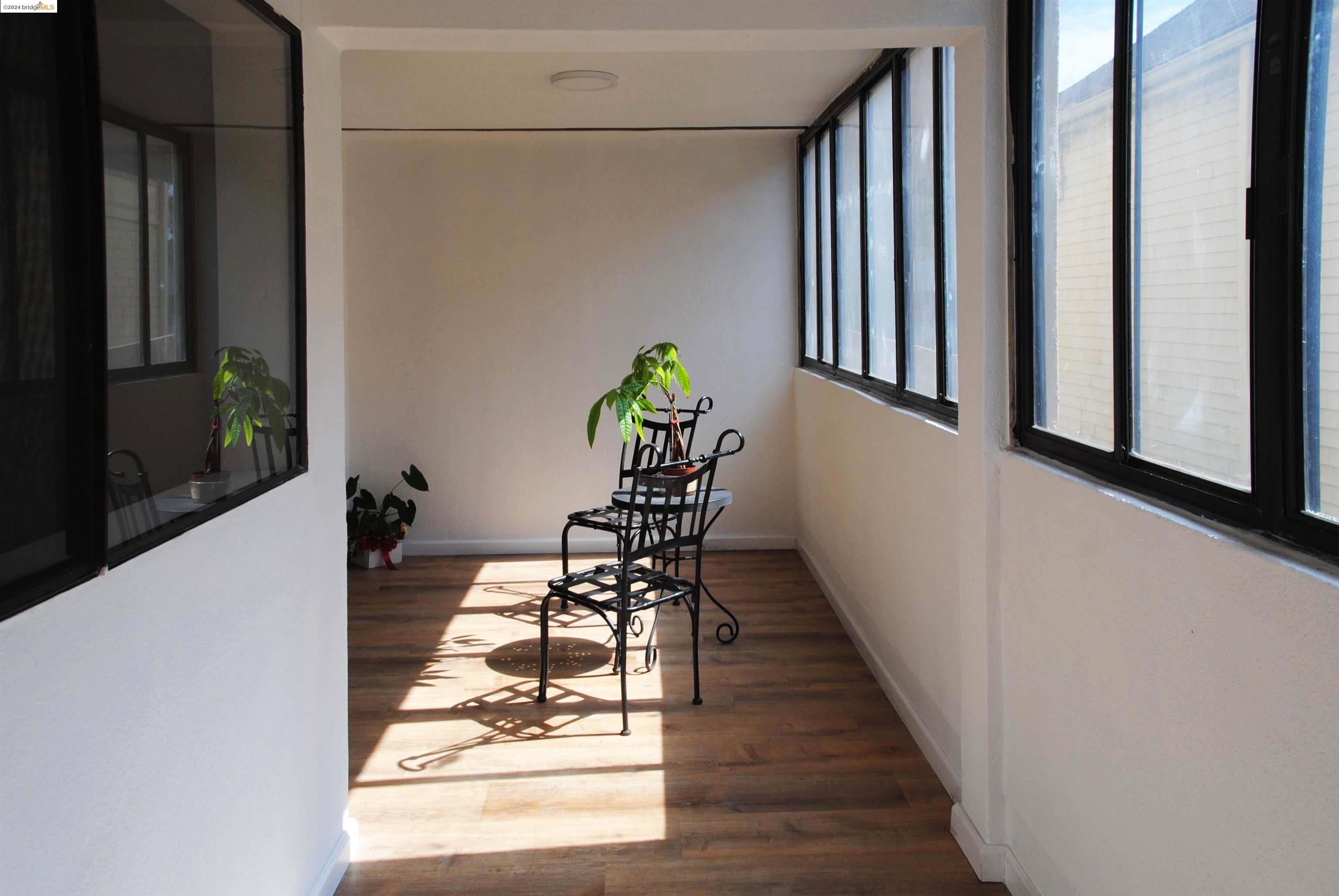 625 Madison Street, Unit 107 Oakland, CA 94607 - Photo 6 of 13