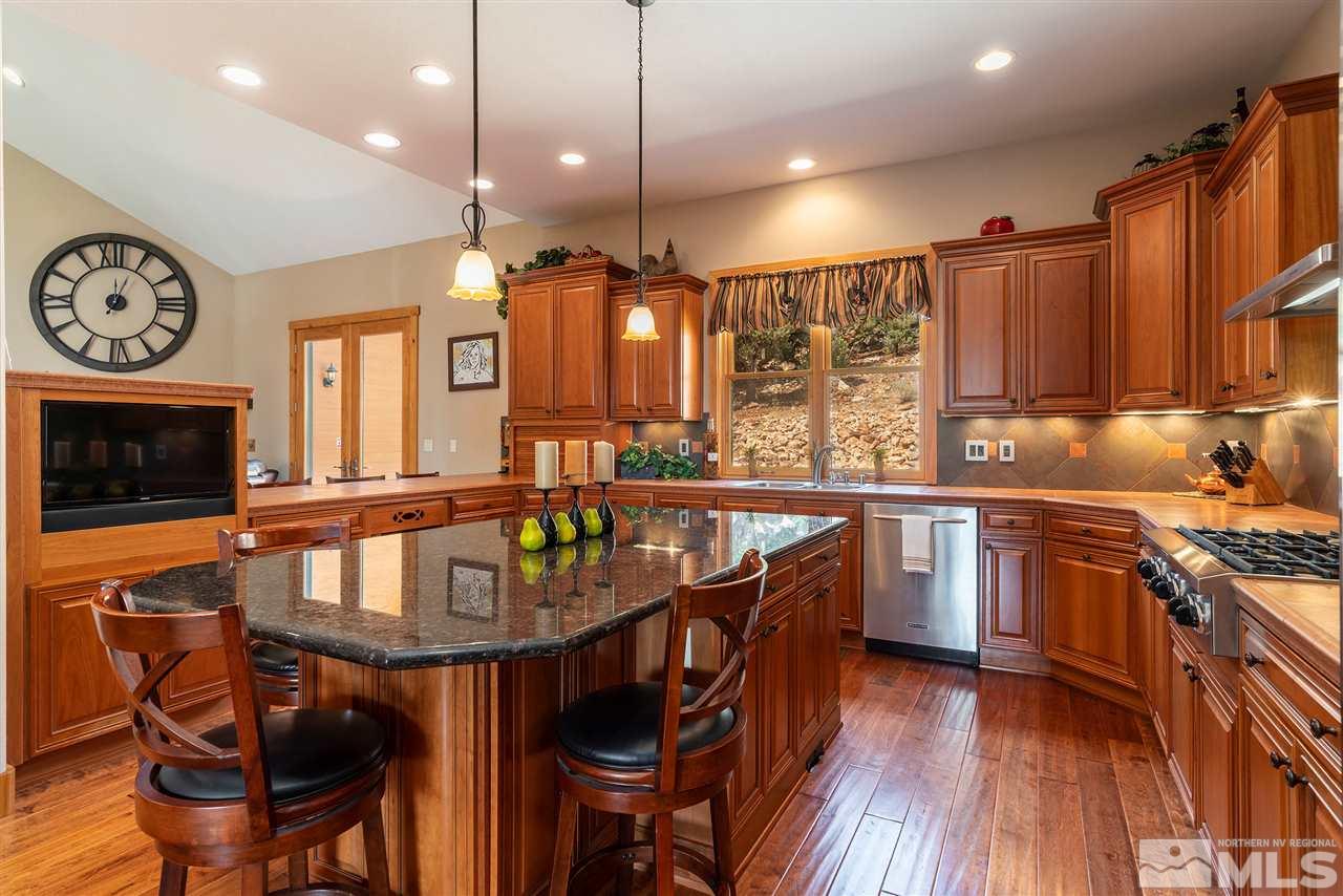 1380 Calavaras Road Reno, NV 89521 - Photo 3 of 35 Photo 3