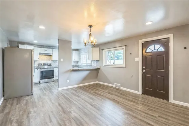 $1,389 | 2318 Eccles Street, Pittsburgh, PA 15210