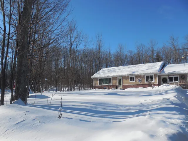 $259,999 | 479 Deer Lane, Wabeno, WI 54566