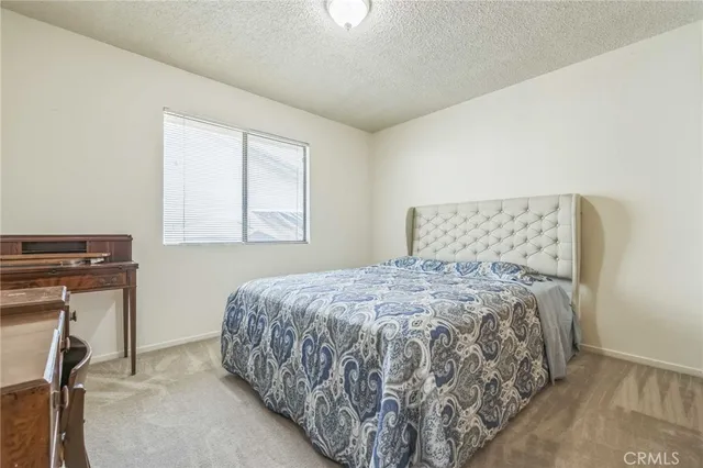 $2,400 | 26323 Corona Drive, Helendale, CA 92342