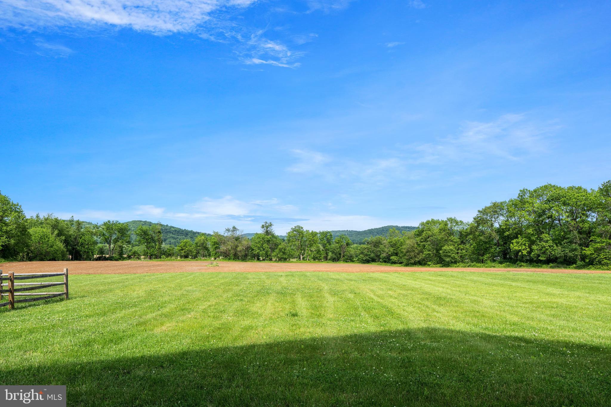 854 Spring Hill Road Riegelsville, PA 18077 - Photo 31 of 37