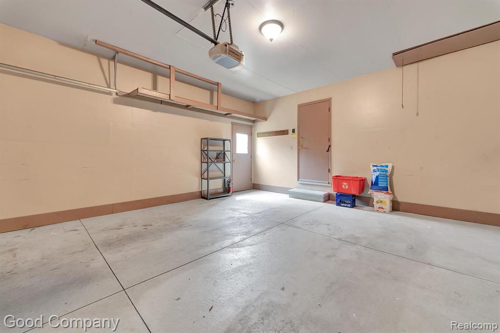 14066 Twelve Mile Road Warren, MI 48088 - Photo 28 of 36 Gallery Image 28