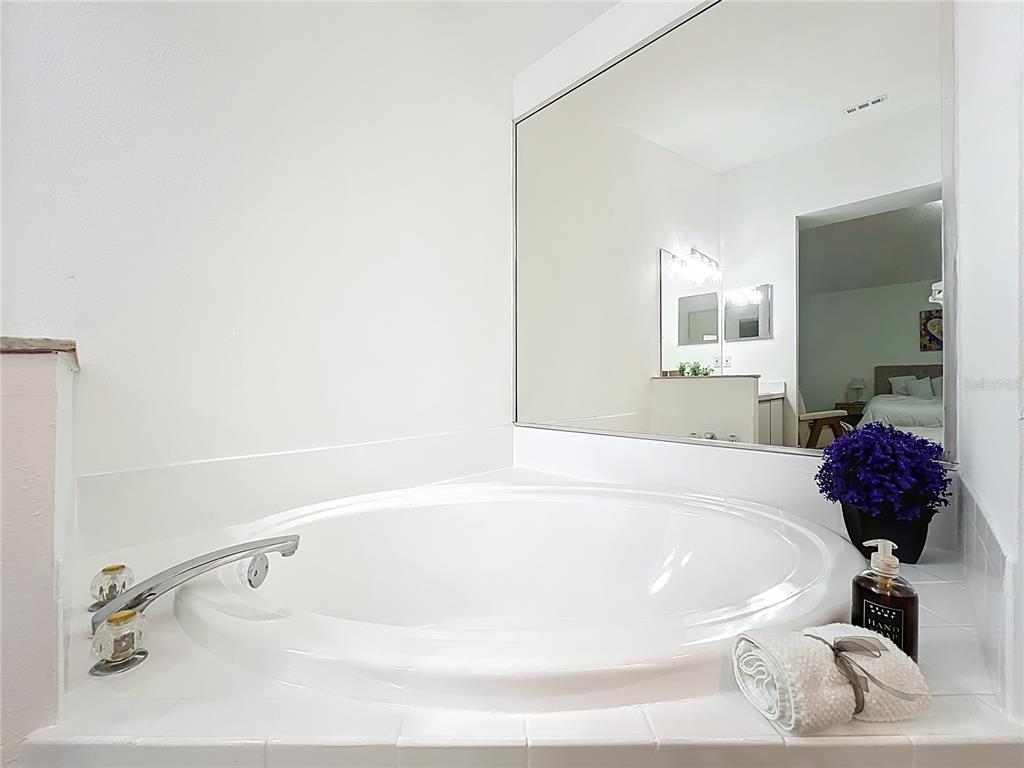 1715 Pointe Ridge Court Orlando, FL 32808 - Photo 39 of 51