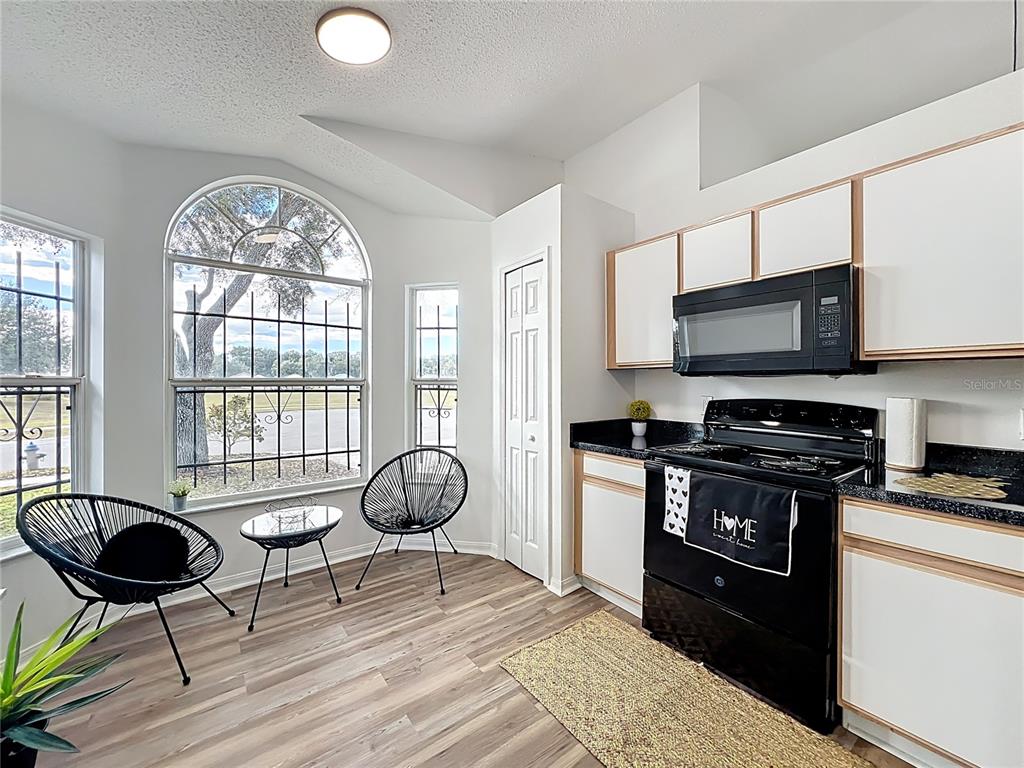 1715 Pointe Ridge Court Orlando, FL 32808 - Photo 9 of 51