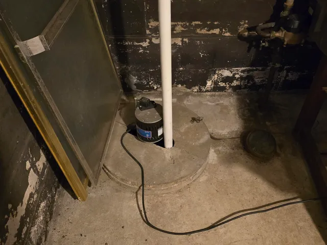 $119,900 | 4123 Good Hope Road, Milwaukee, WI 53209