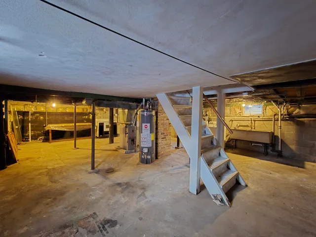 $119,900 | 4123 Good Hope Road, Milwaukee, WI 53209