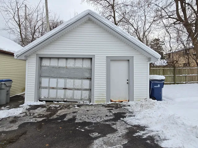 $119,900 | 4123 Good Hope Road, Milwaukee, WI 53209