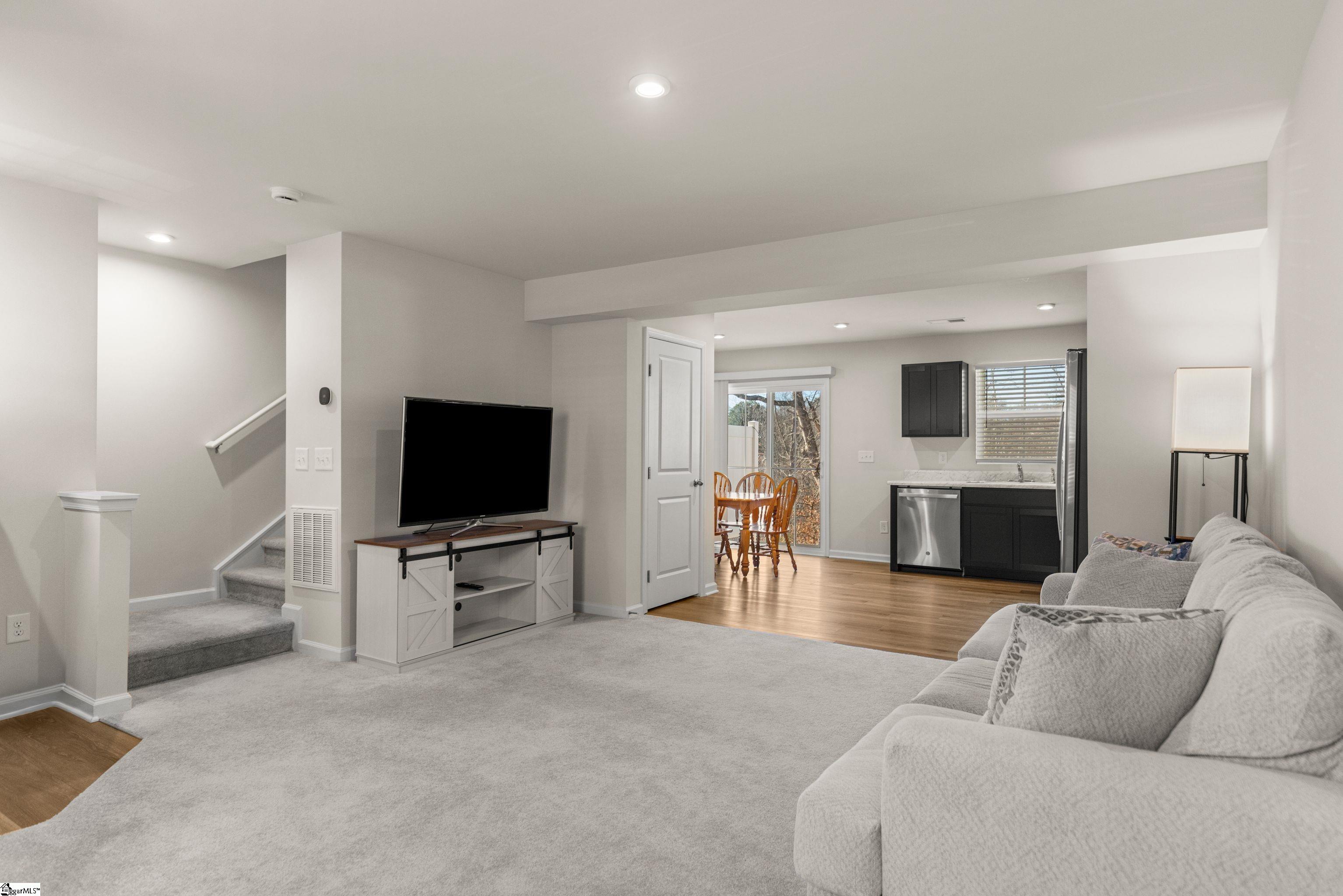 325 Cinerea Way Greer, SC 29651 - Photo 5 of 25