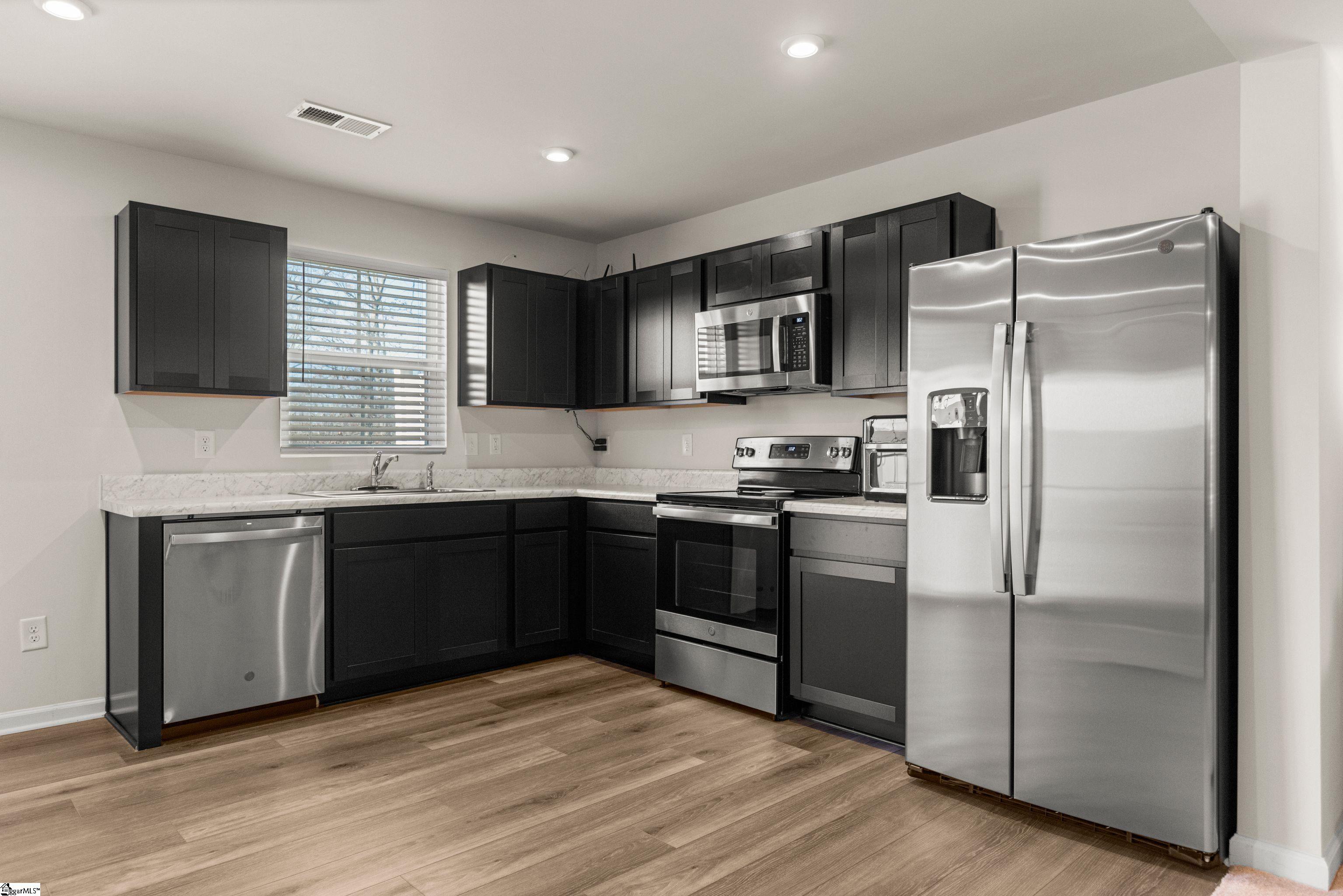 325 Cinerea Way Greer, SC 29651 - Photo 8 of 25