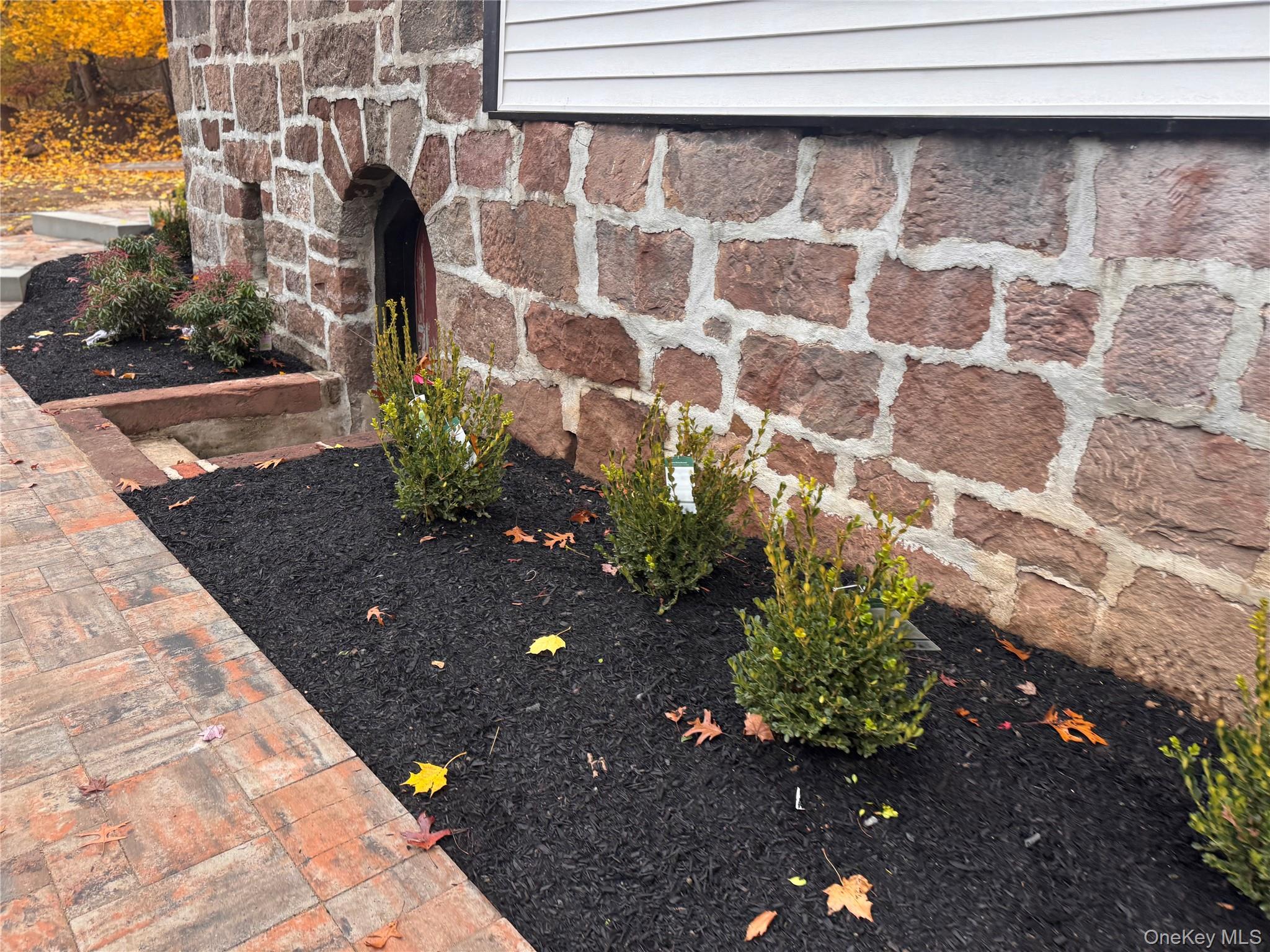 263 South Mountain Road New City, NY 10956 - Photo 12 of 13 Exterior view