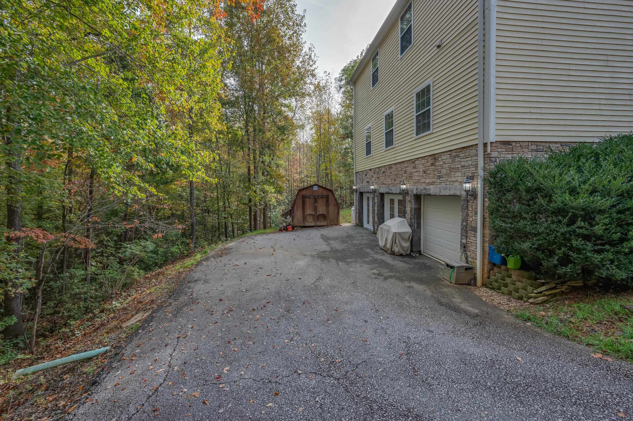 109 State Rd S-42-1526 Landrum, SC 29356 - Photo 26 of 27 Gallery Image 26
