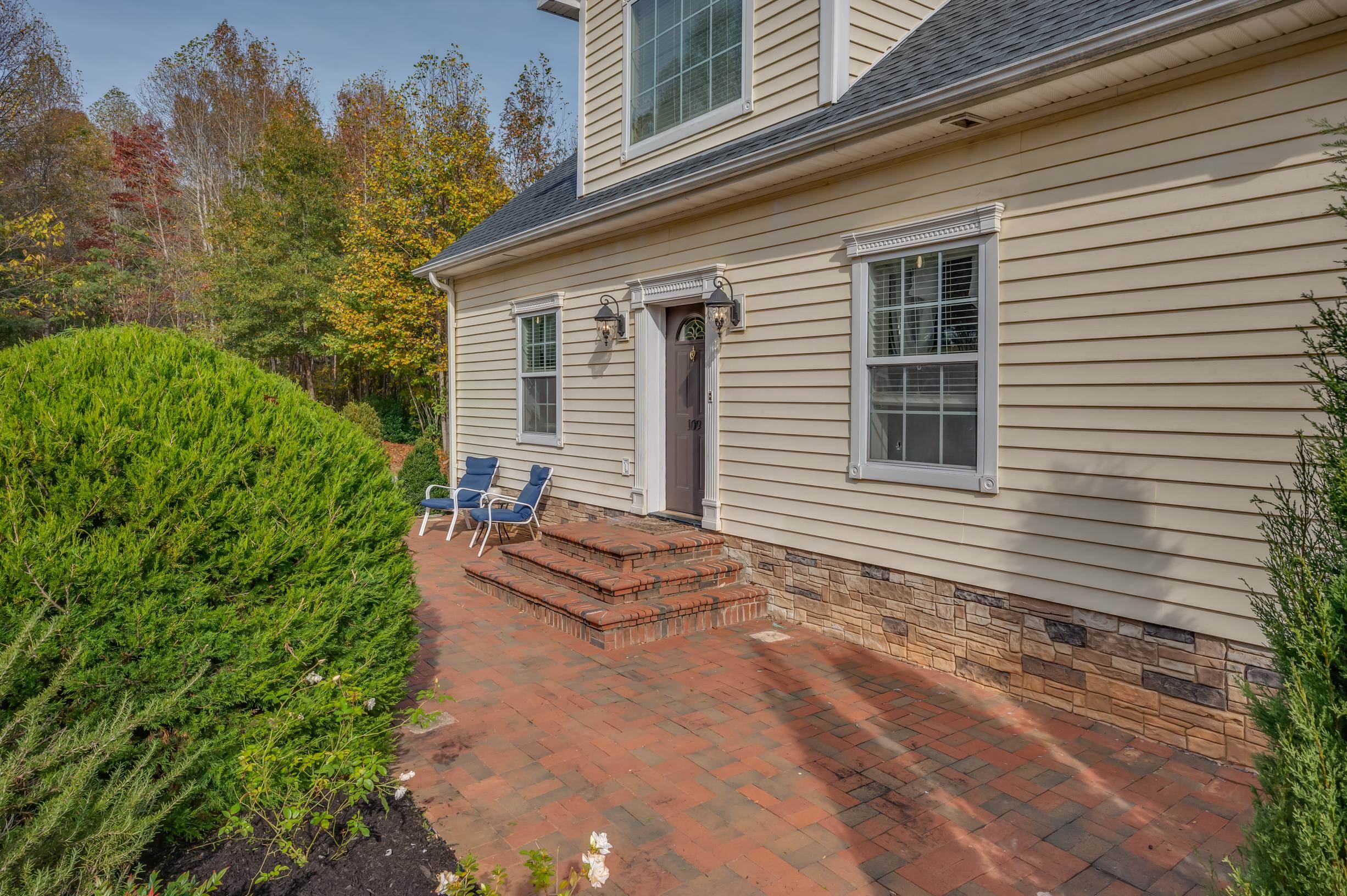 109 State Rd S-42-1526 Landrum, SC 29356 - Photo 4 of 27 Gallery Image 4
