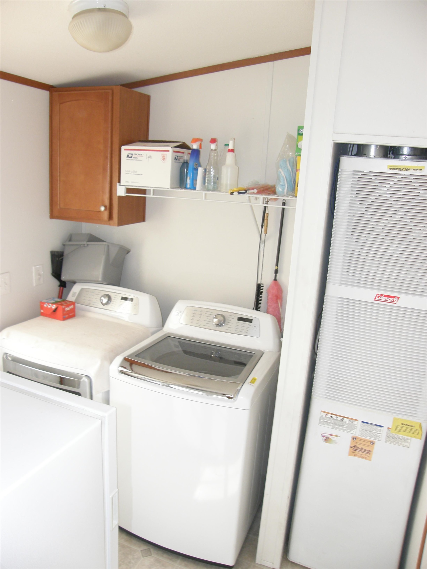 435 32 Road, Unit 262 Clifton, CO 81520 - Photo 40 of 42 a utility room with dryer and washer