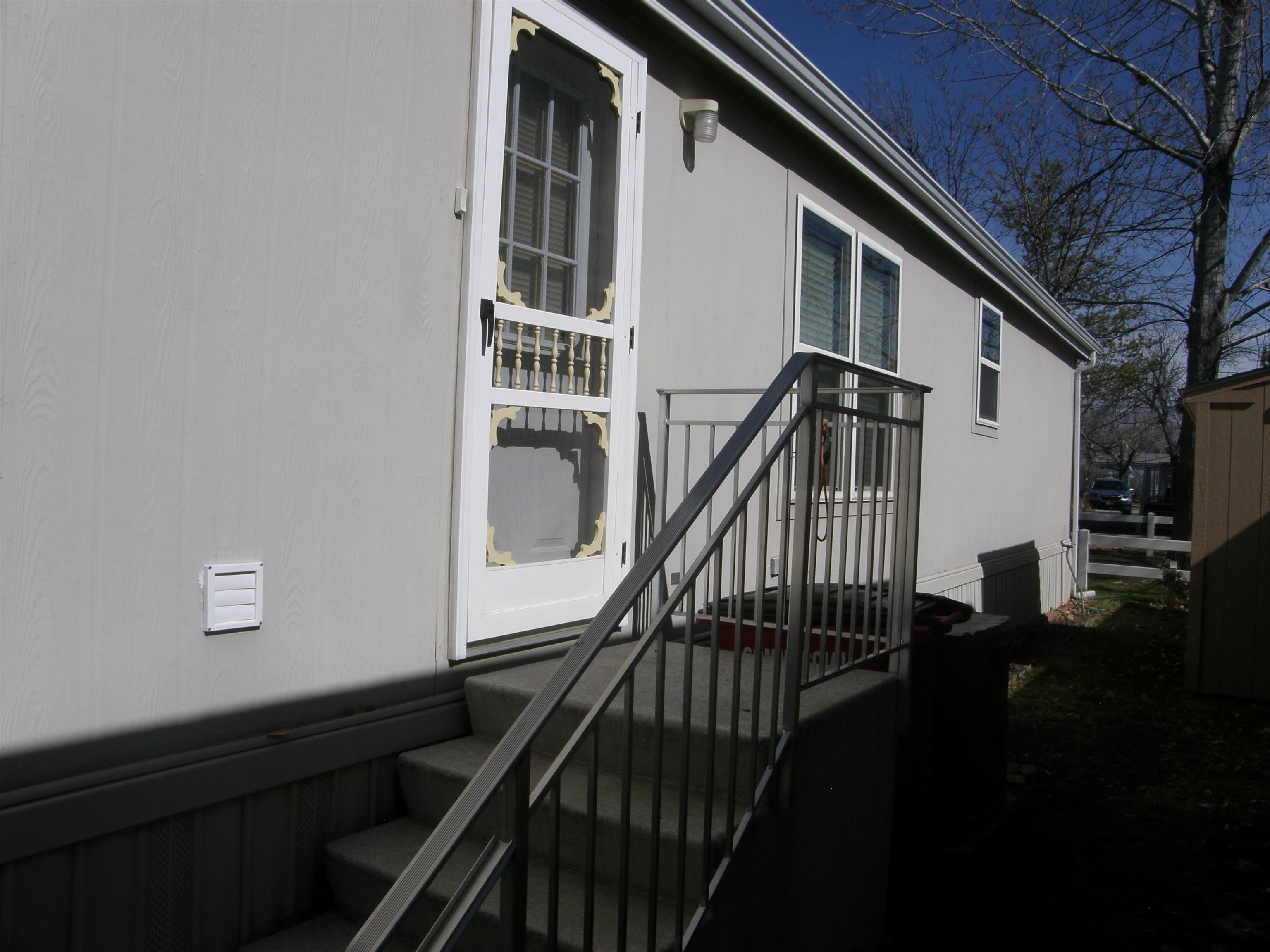 435 32 Road, Unit 262 Clifton, CO 81520 - Photo 41 of 42 a view of entryway and hall