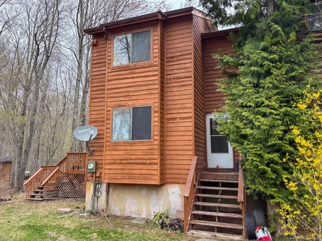 $2,000 | 12 Edelweiss Drive, Woodridge, NY 12789