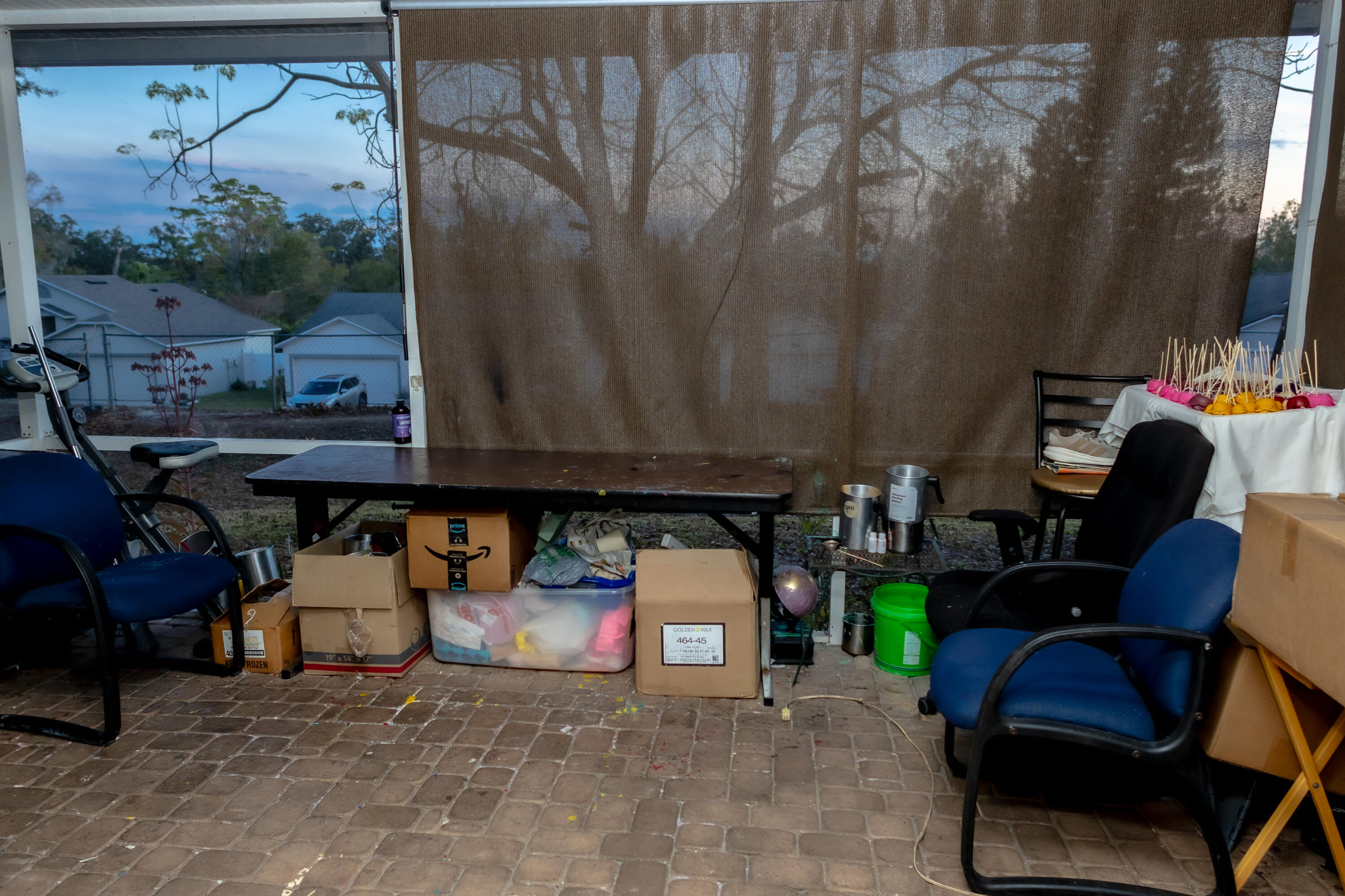 464 Emerald Cove Loop Lakeland, FL 33813 - Photo 22 of 25 a view of backyard with seating space and furniture