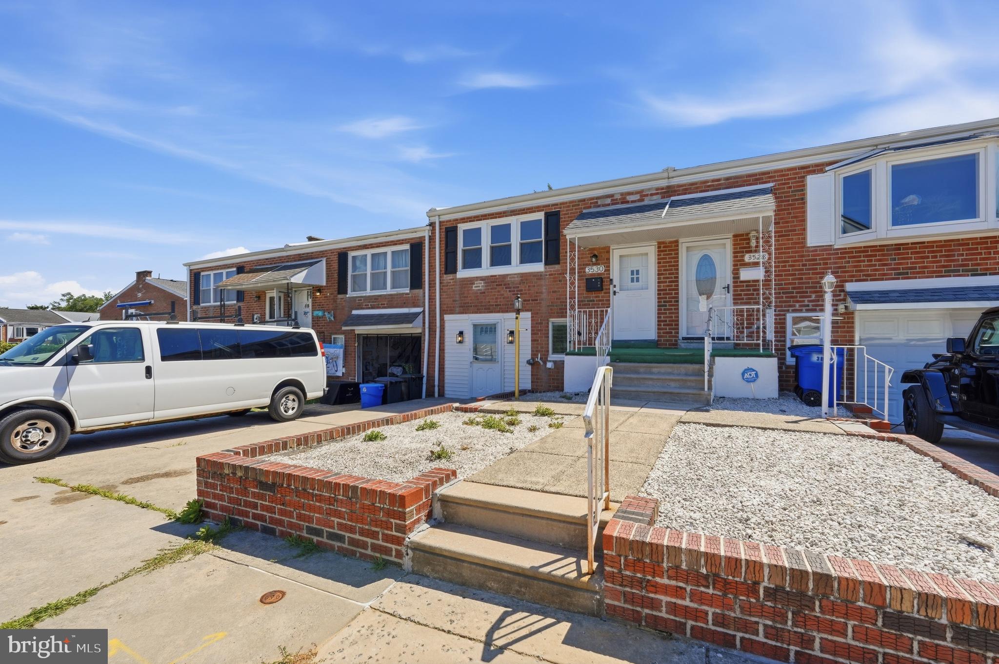 3530 Oakhill Road Philadelphia, PA 19154 - Photo 55 of 59 Exterior Front