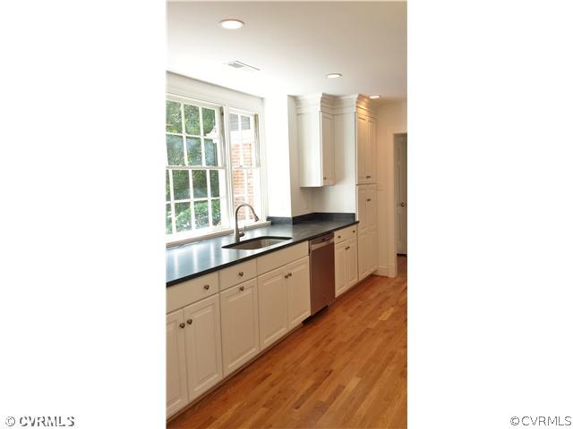 7008 Bandy Road Henrico, VA 23229 - Photo 3 of 14 Gallery Image 3