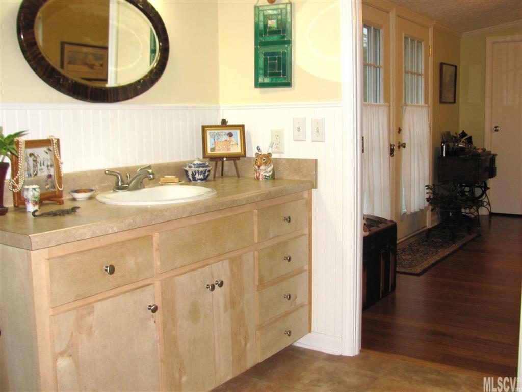 2694 Willow Tree Church Road Morganton, NC 28655 - Photo 5 of 22 Gallery Image 5