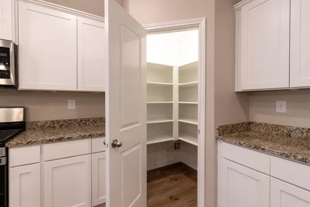 $290,000 | 1022 Fannin Street, Brenham, TX 77833