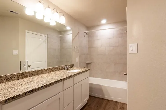 $290,000 | 1022 Fannin Street, Brenham, TX 77833