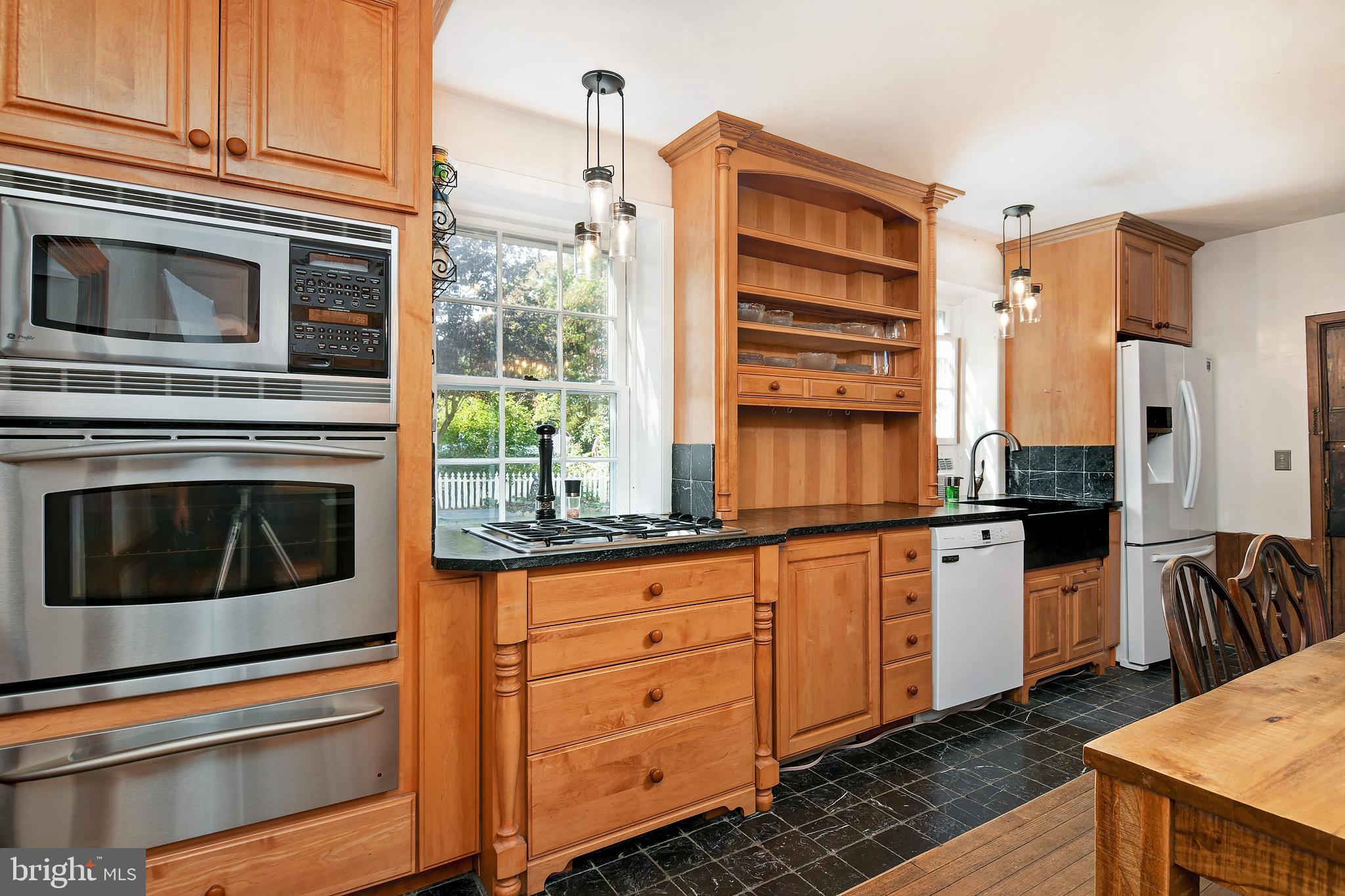 207 High Street Cambridge, MD 21613 - Photo 27 of 44 New Appliances